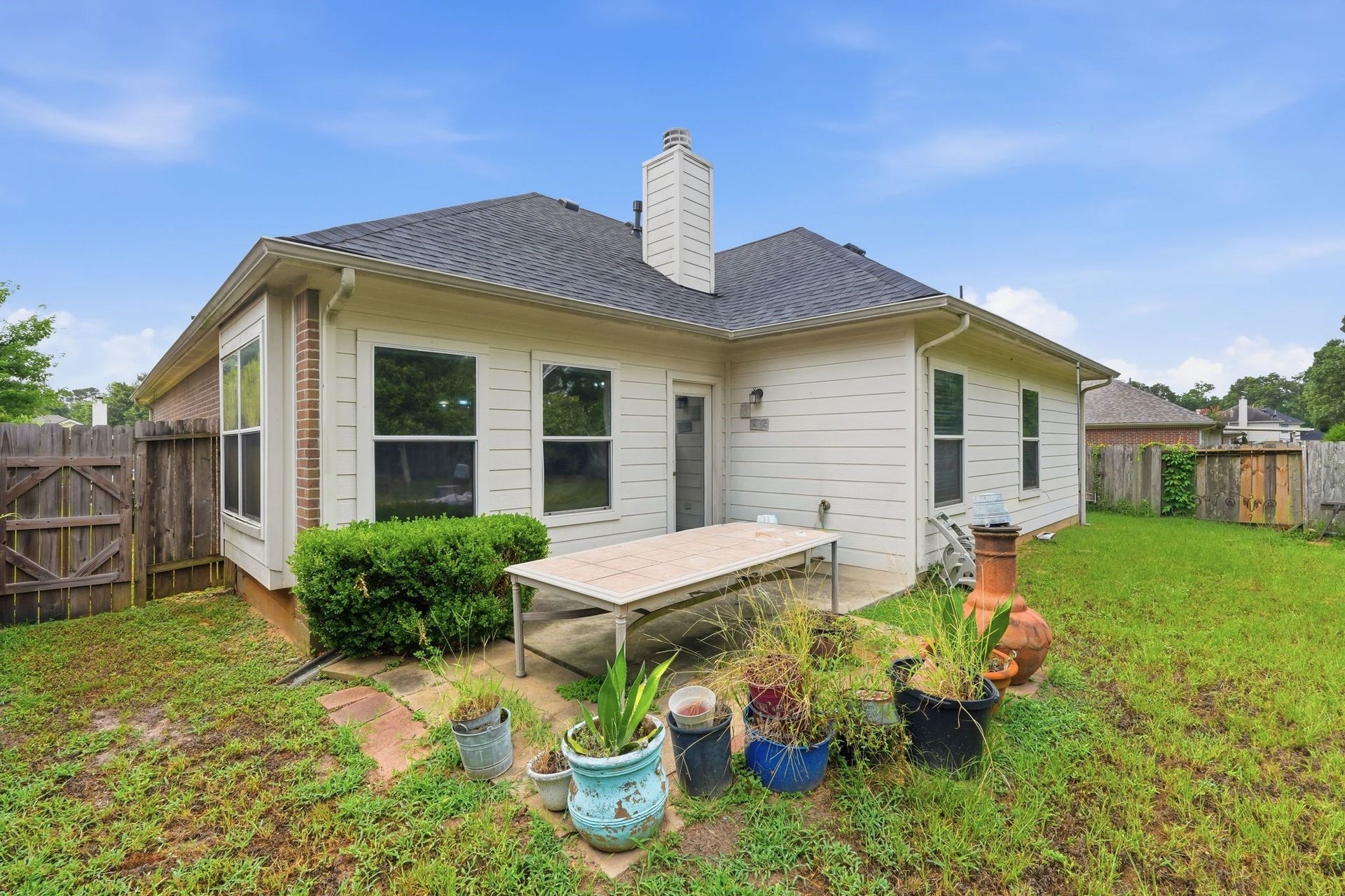 7807 Board Crossing, Conroe, TX 77304