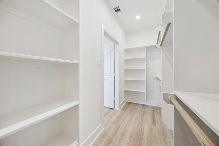 Property photo for 5625 Camino Encantado Drive, Houston, TX