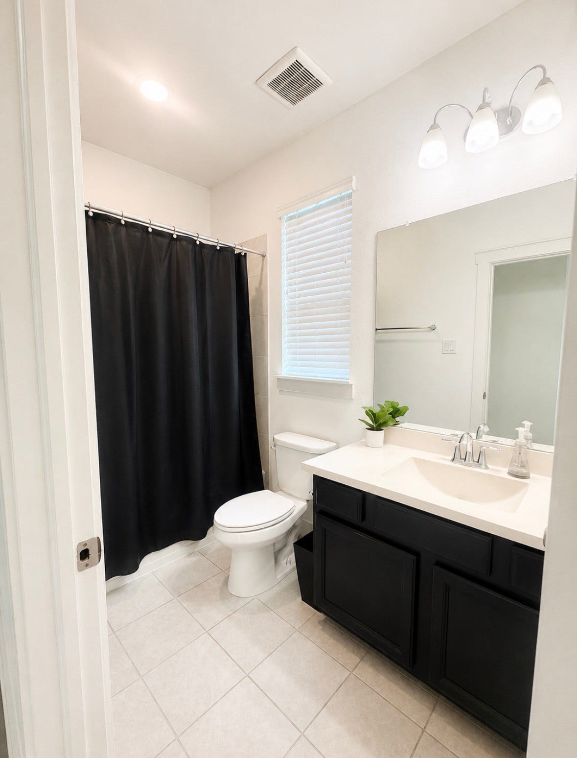 16722 Echo Heights Drive, Cypress, TX 77433 16722 Echo Heights Drive, Cypress, TX 77433