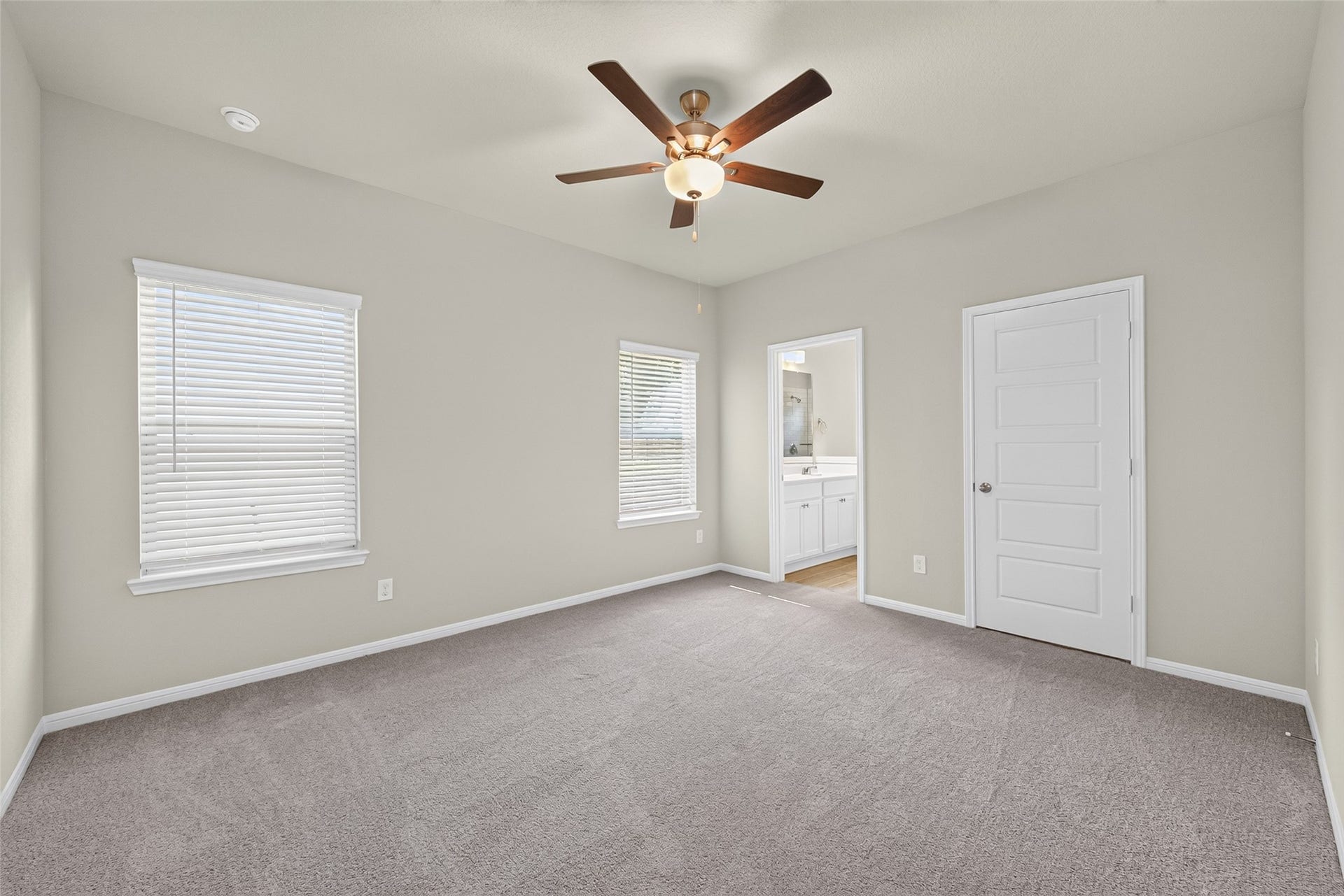 516 Emerald Thicket, Huffman, TX 77336 516 Emerald Thicket, Huffman, TX 77336