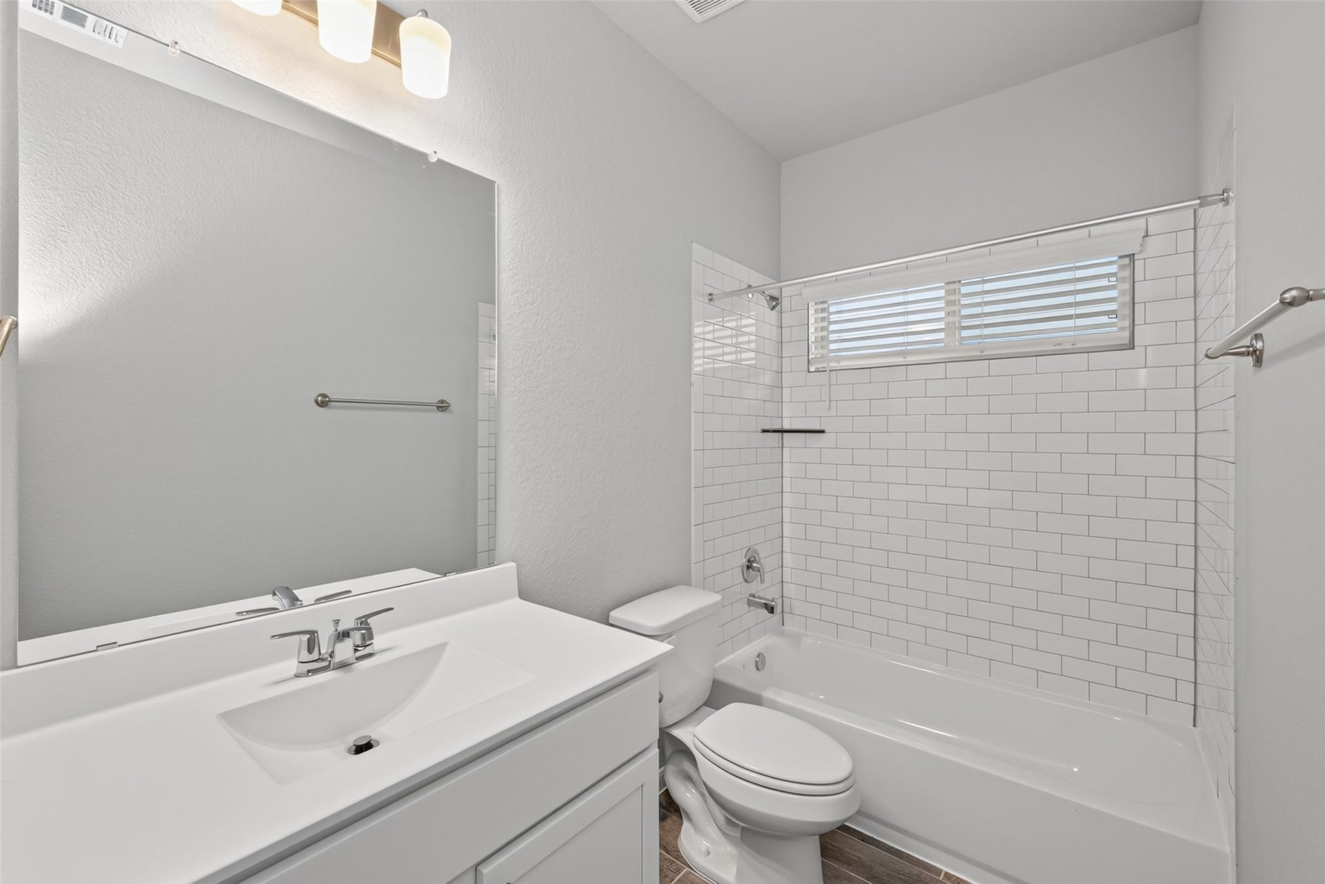 516 Emerald Thicket, Huffman, TX 77336 516 Emerald Thicket, Huffman, TX 77336