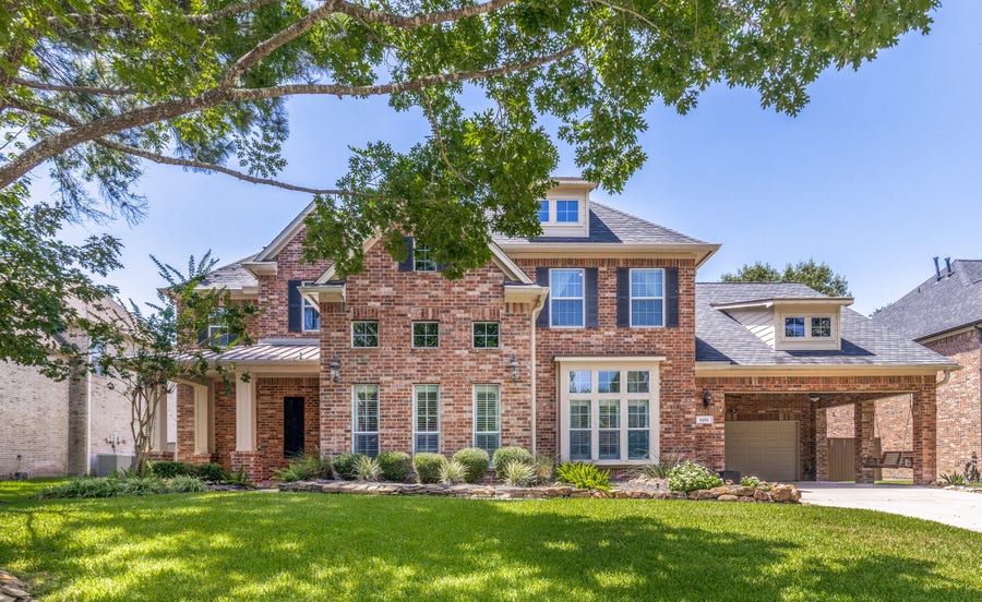 Property photo for 6011 Shady Alcove Court, Kingwood, TX