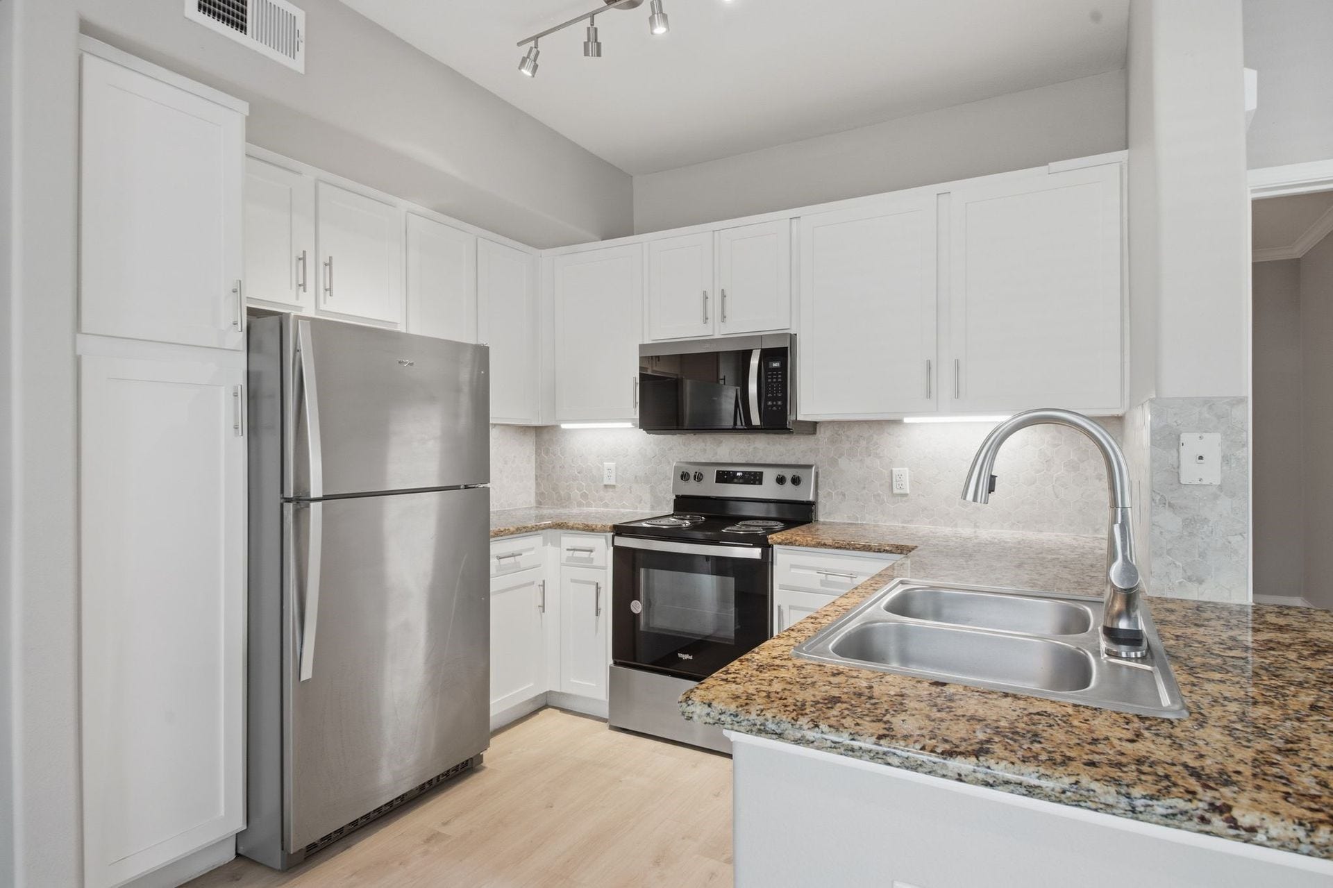 10575 Westpark Drive, #417, Houston, TX 77042 10575 Westpark Drive, #417, Houston, TX 77042