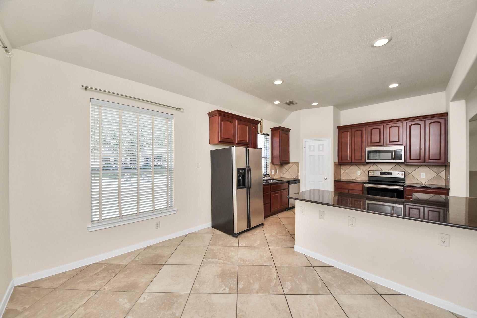 13935 Charterhouse Way, Sugar Land, TX 77498 13935 Charterhouse Way, Sugar Land, TX 77498