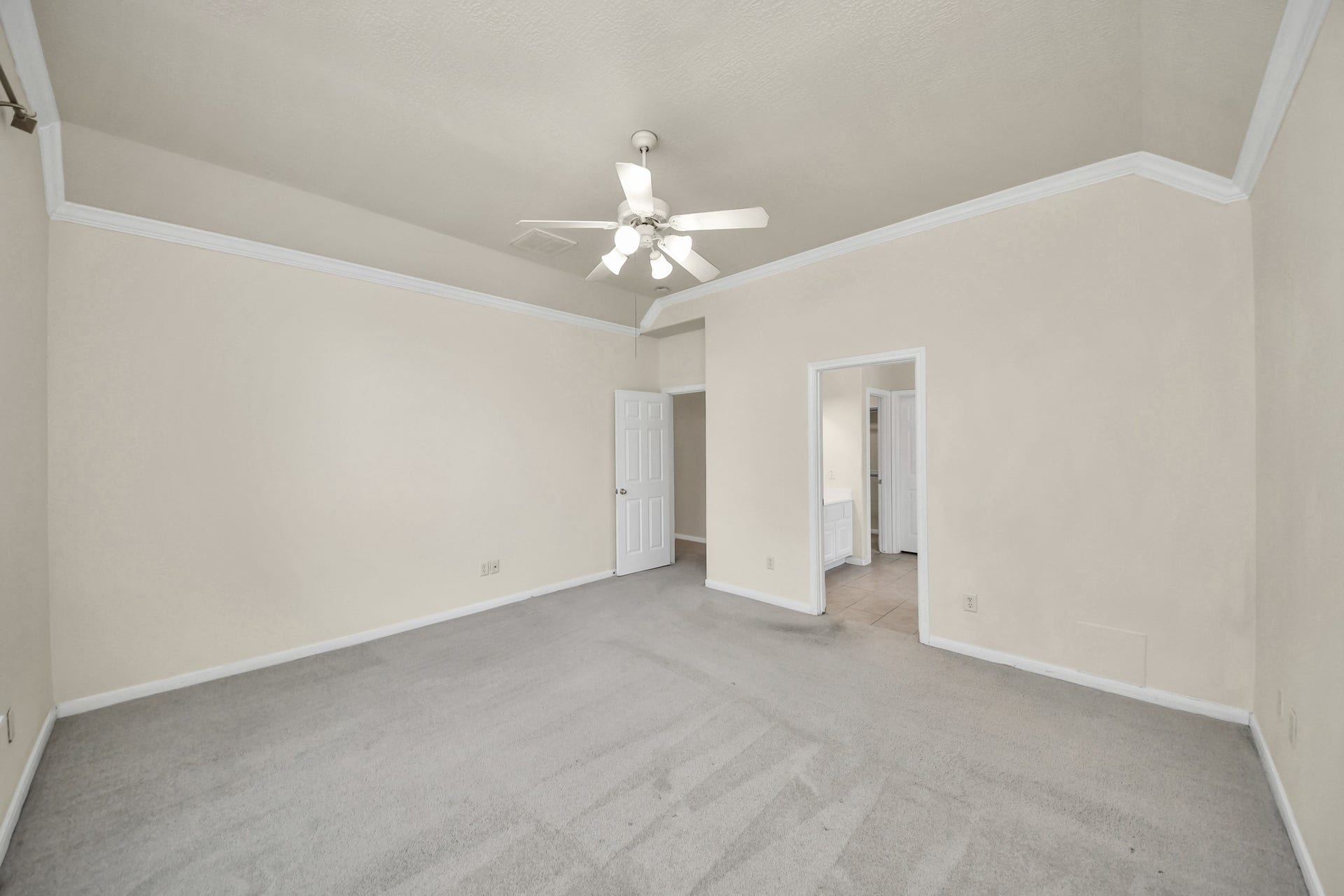 13935 Charterhouse Way, Sugar Land, TX 77498 Primary Bedroom