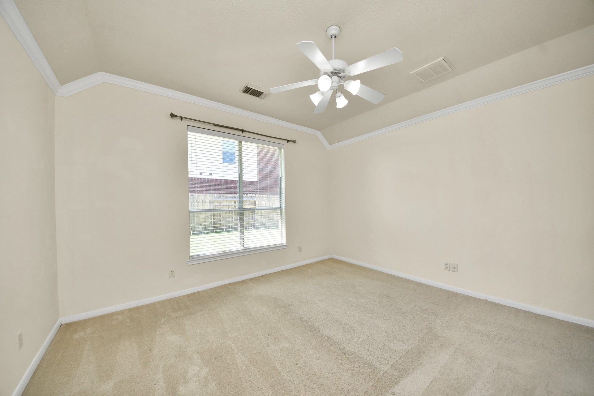 13935 Charterhouse Way, Sugar Land, TX 77498 Primary bedroom