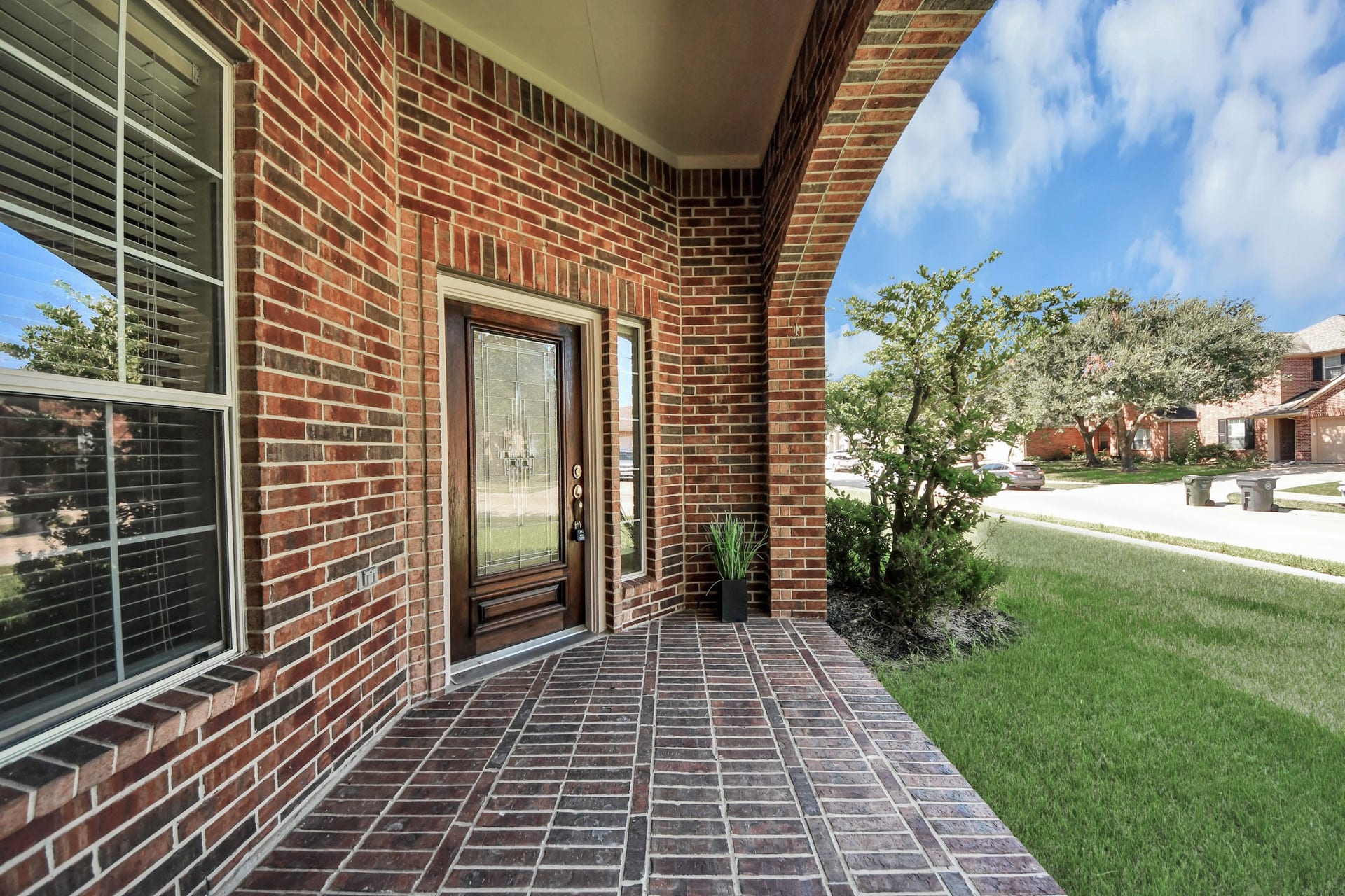 13935 Charterhouse Way, Sugar Land, TX 77498 13935 Charterhouse Way, Sugar Land, TX 77498