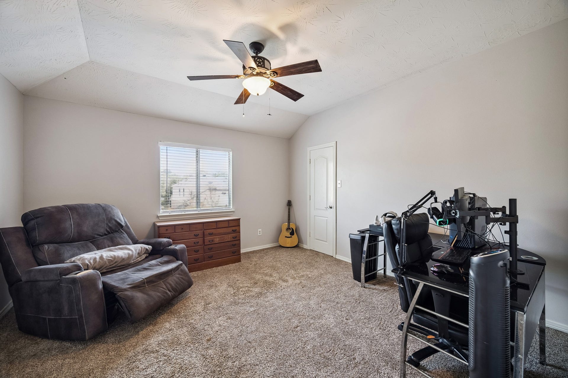 30610 N Sulphur Creek Drive, Magnolia, TX 77355 Upstairs bedroom #3