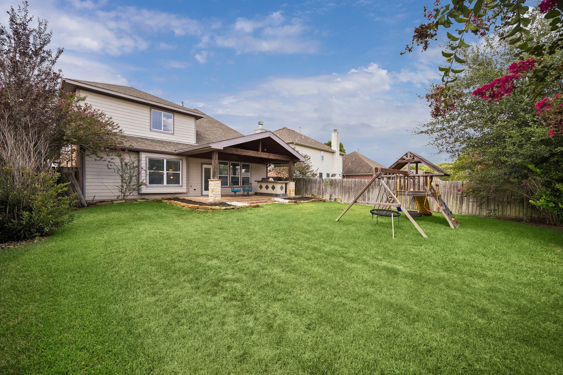 30610 N Sulphur Creek Drive, Magnolia, TX 77355 So much room for play or pets