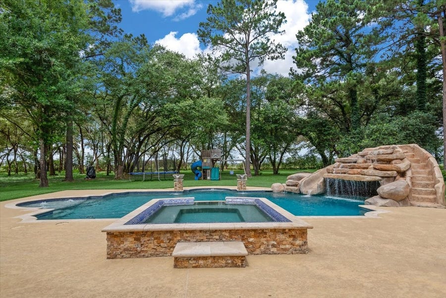 Property photo for 21423 Fm 2920, Hockley, TX