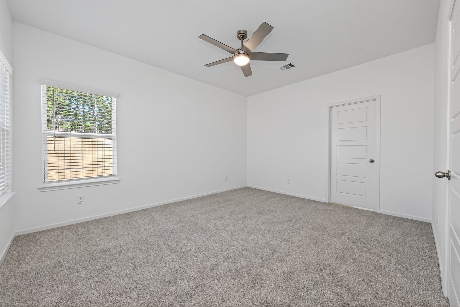 9964 Enclave Grove Street, Willis, TX 77318 9964 Enclave Grove Street, Willis, TX 77318