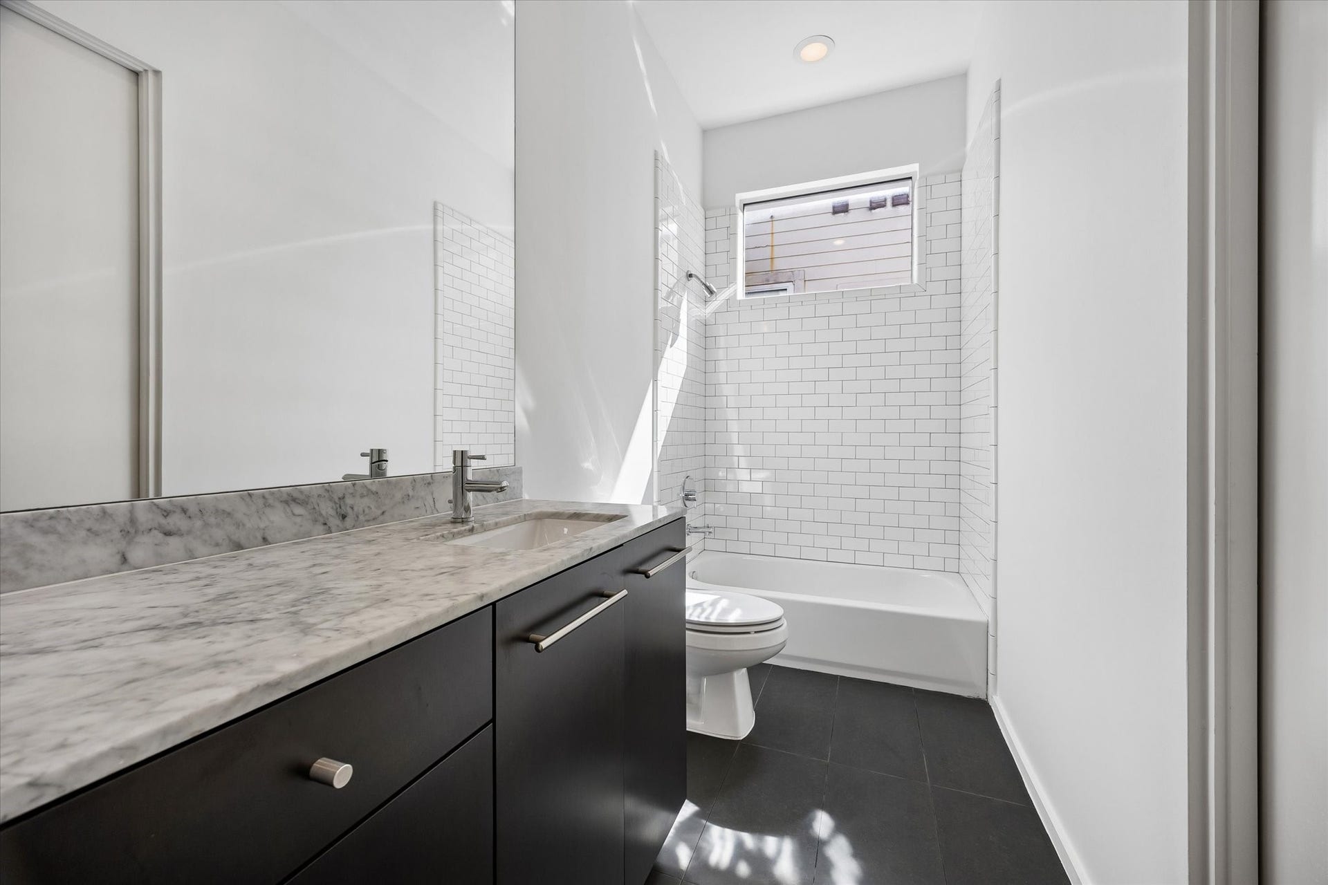 4309 Lillian Street, Houston, TX 77007 4309 Lillian Street, Houston, TX 77007