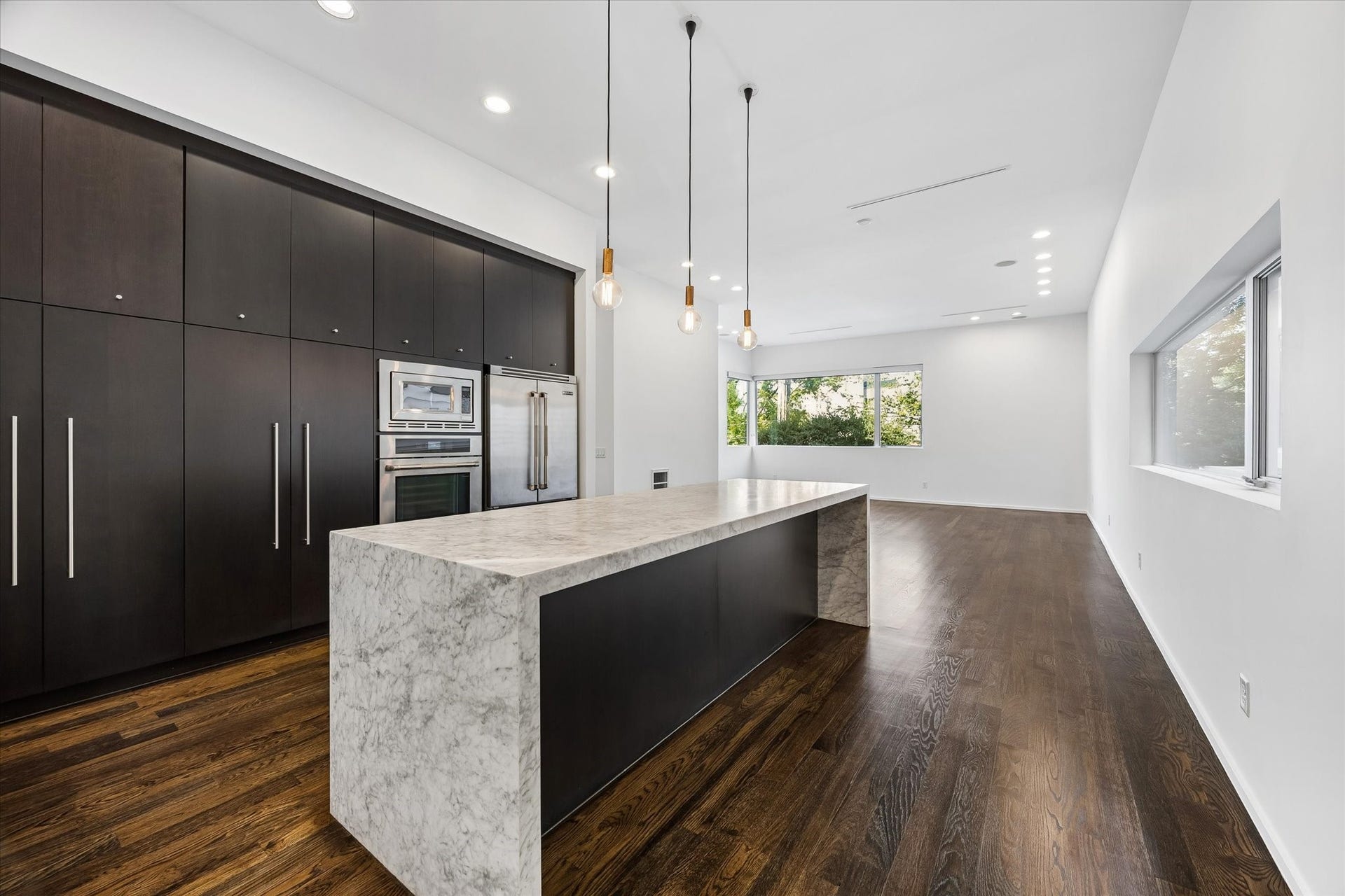 4309 Lillian Street, Houston, TX 77007 4309 Lillian Street, Houston, TX 77007