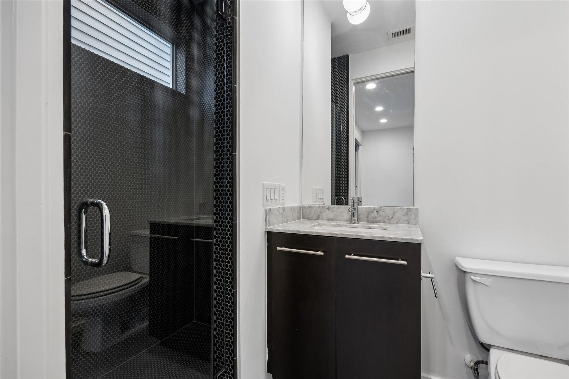 4309 Lillian Street, Houston, TX 77007 4309 Lillian Street, Houston, TX 77007
