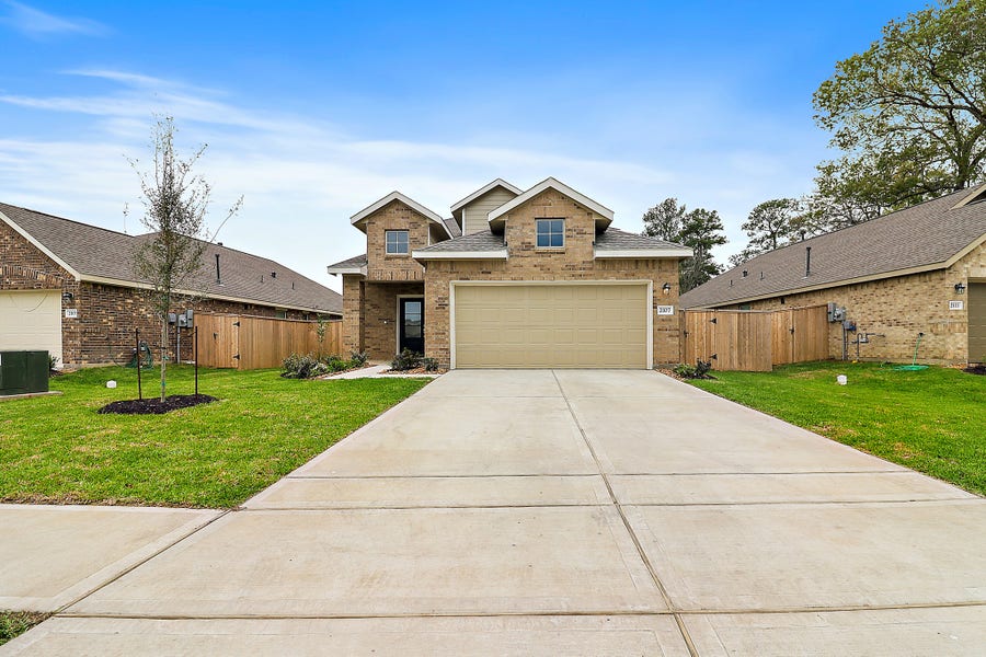 Property photo for 2107 Fisher Bend Drive, Crosby, TX