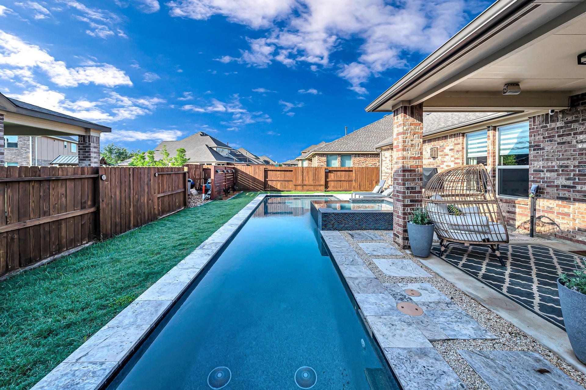 11618 Via Verdone Drive, Richmond, TX 77406 Custom designer heated pool