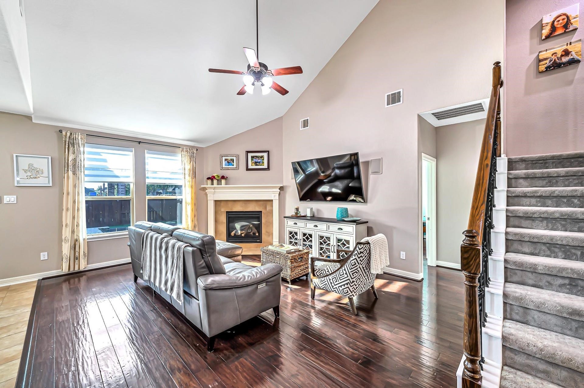 11618 Via Verdone Drive, Richmond, TX 77406 Living area