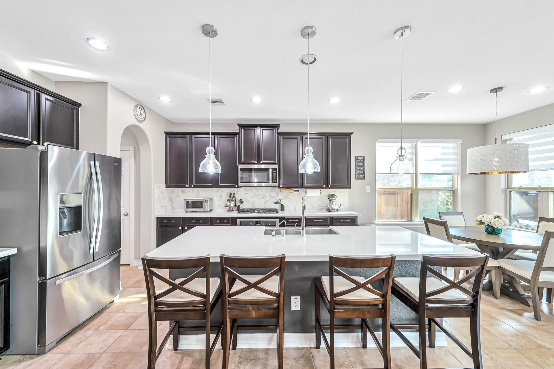 11618 Via Verdone Drive, Richmond, TX 77406 High end appliances and light fixtures