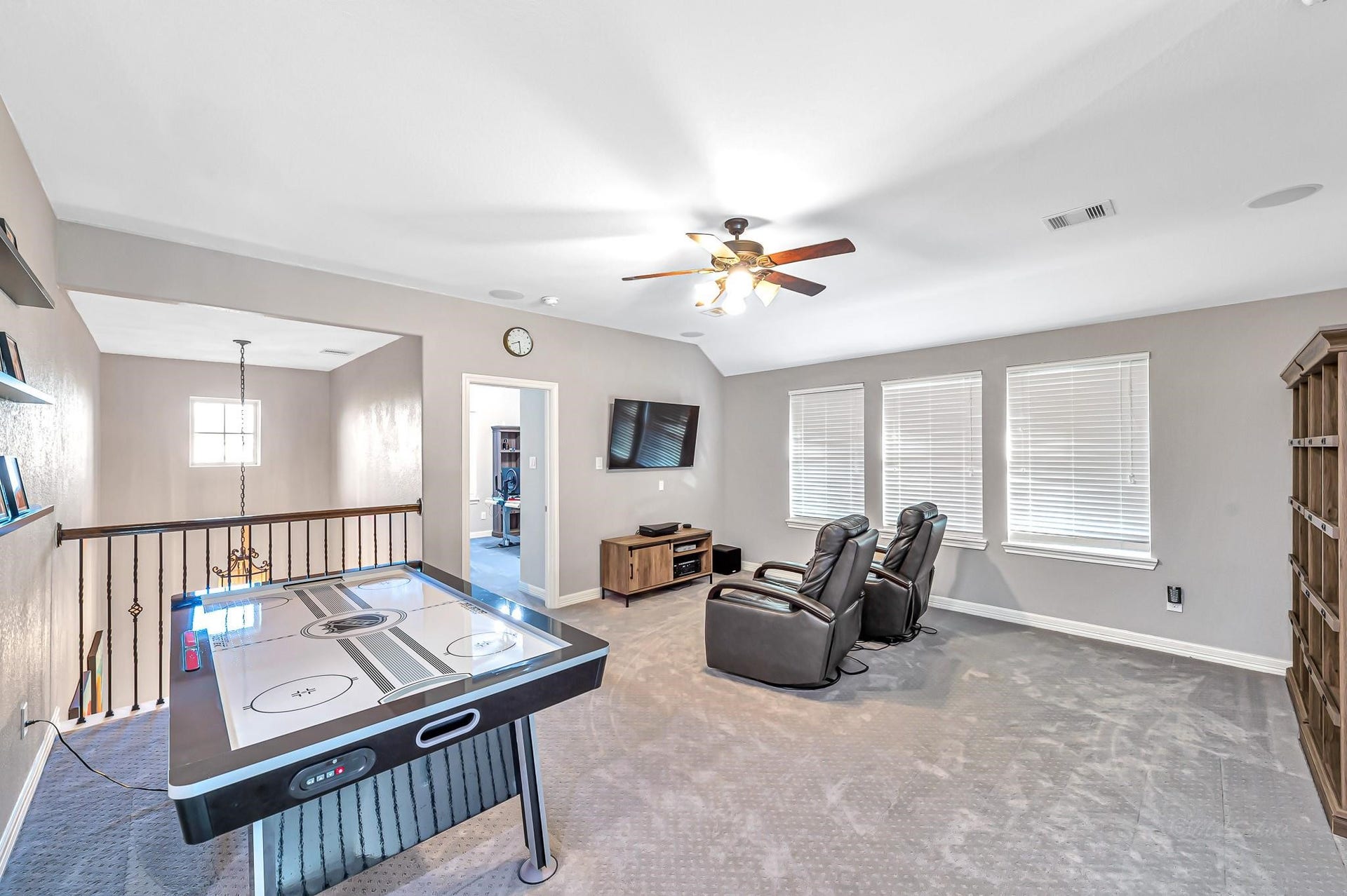 11618 Via Verdone Drive, Richmond, TX 77406 Large game room/ flex space upstairs