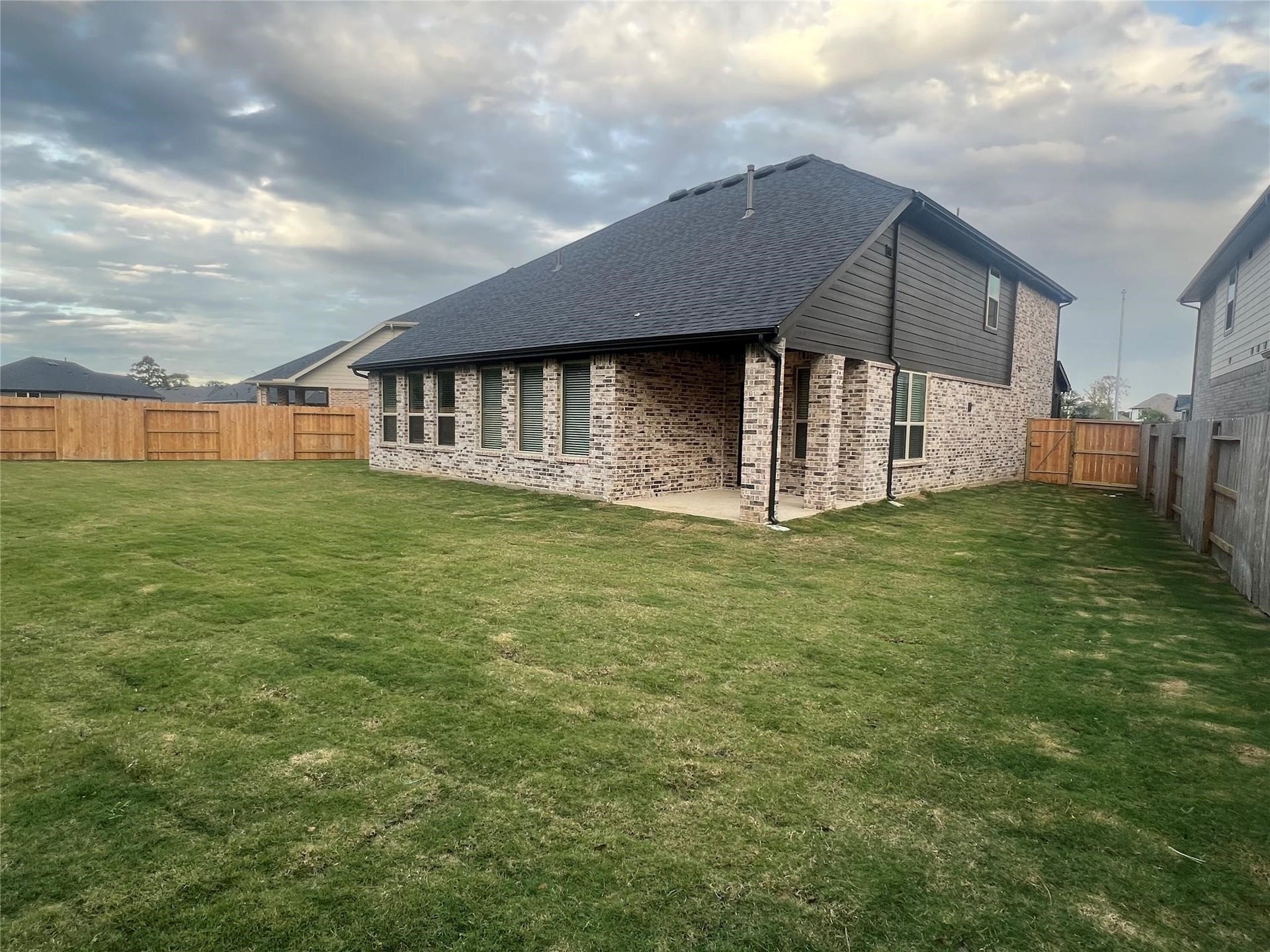 21843 Carballo Oak Trail, Tomball, TX 77377 21843 Carballo Oak Trail, Tomball, TX 77377