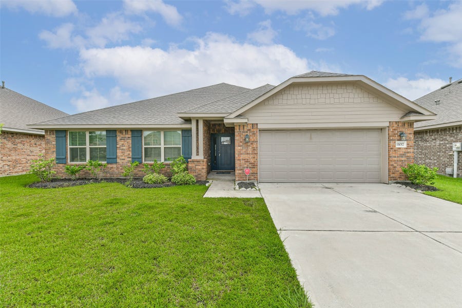 Property photo for 11017 Webber Lane, Texas City, TX