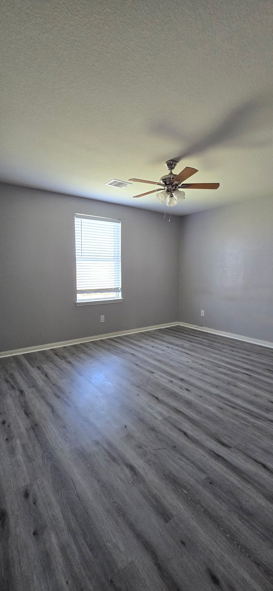 2318 Oyster Bay Avenue, La Marque, TX 77568 2318 Oyster Bay Avenue, La Marque, TX 77568