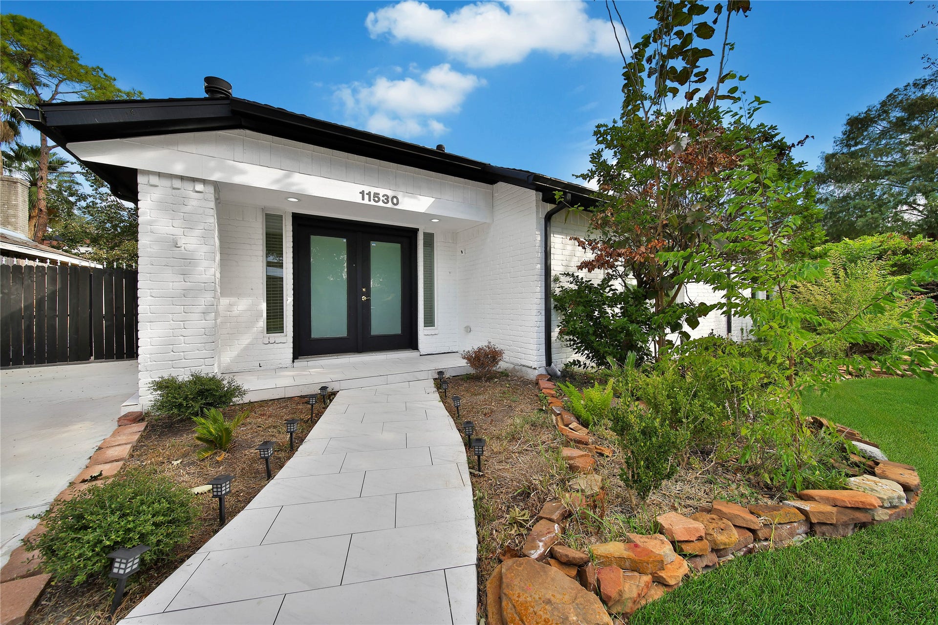 11530 Wickersham Lane, Houston, TX 77077 11530 Wickersham Lane, Houston, TX 77077
