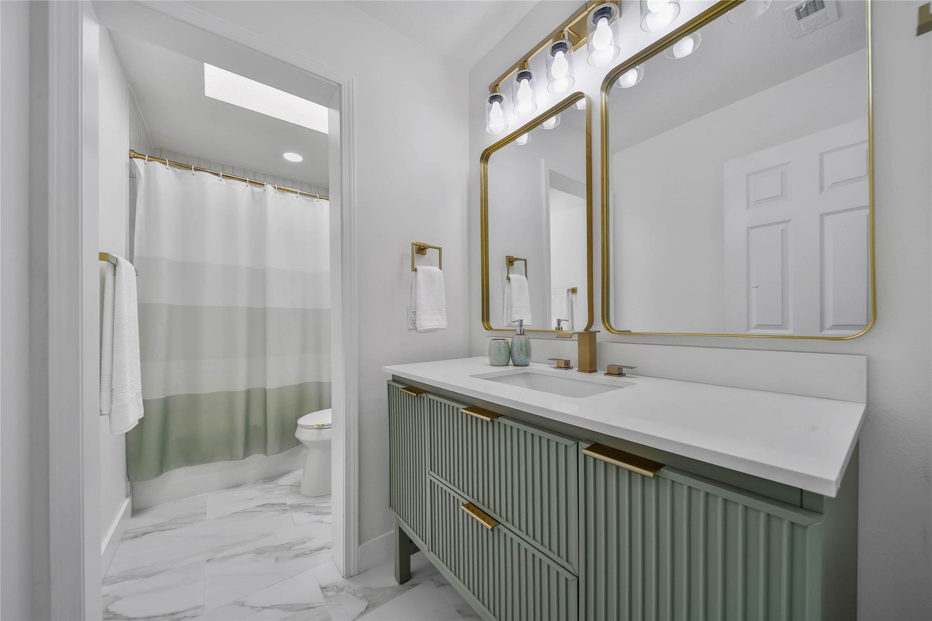 11530 Wickersham Lane, Houston, TX 77077 11530 Wickersham Lane, Houston, TX 77077