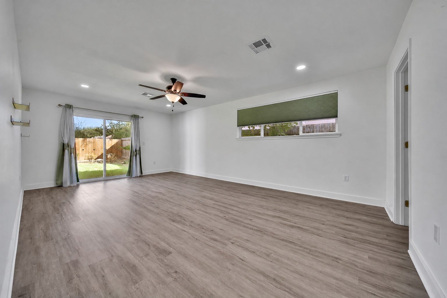 11530 Wickersham Lane, Houston, TX 77077 11530 Wickersham Lane, Houston, TX 77077
