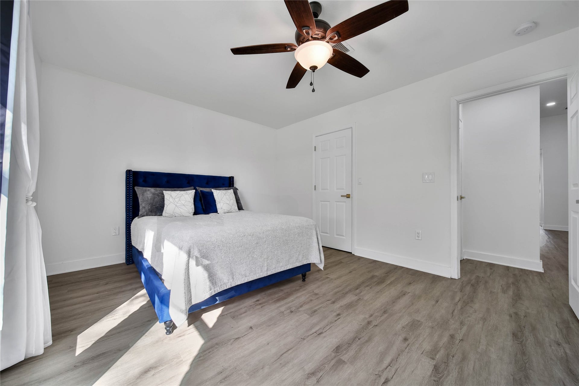 11530 Wickersham Lane, Houston, TX 77077 11530 Wickersham Lane, Houston, TX 77077