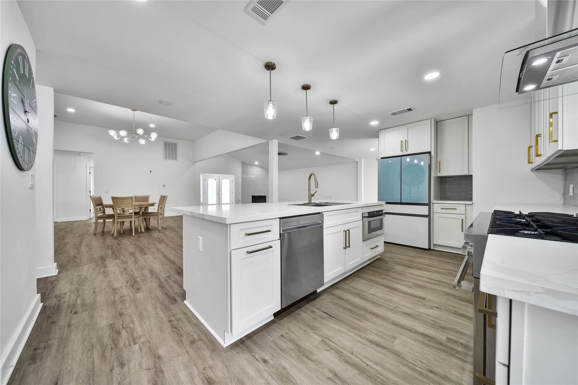 11530 Wickersham Lane, Houston, TX 77077 11530 Wickersham Lane, Houston, TX 77077