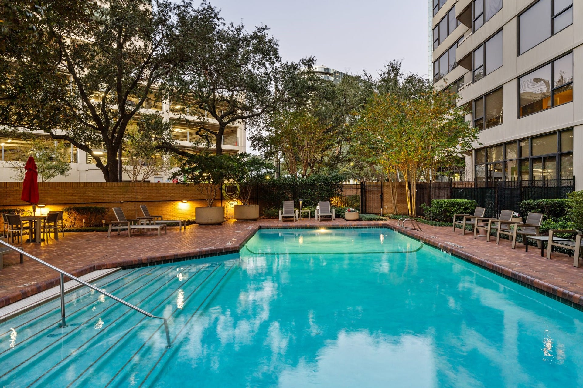 15 Greenway Plaza, #9F, Houston, TX 77046 Enjoy year around swimming in the heated pool.