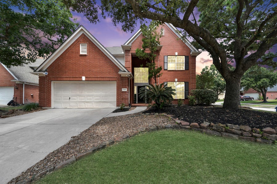 Property photo for 11102 Oak Mesa Court, Houston, TX