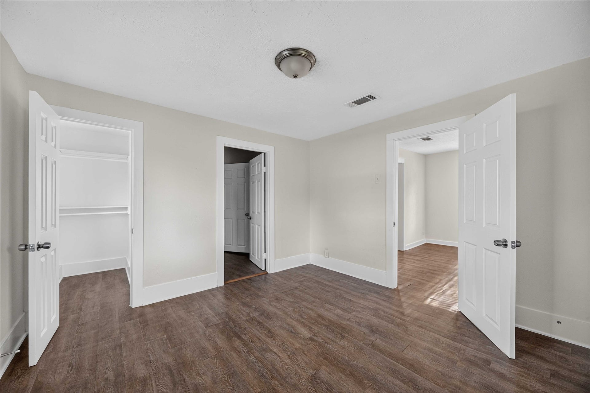 6414 Woodrow Street, Texas City, TX 77591 6414 Woodrow Street, Texas City, TX 77591