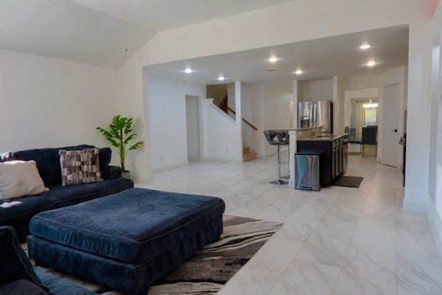 2143 Pacific Loon Lane, Conroe, TX 77385 2143 Pacific Loon Lane, Conroe, TX 77385