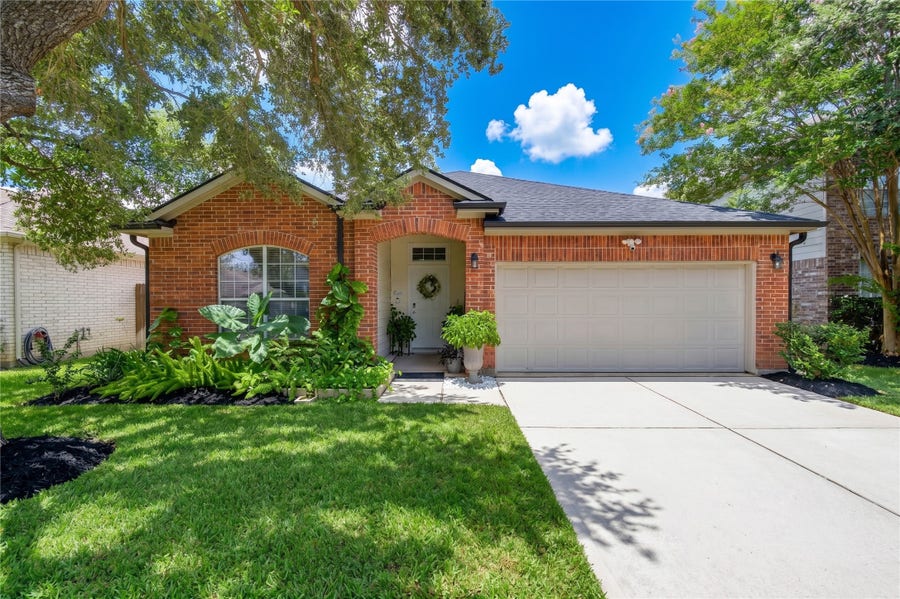 Property photo for 25306 Bright Hollow Lane, Katy, TX