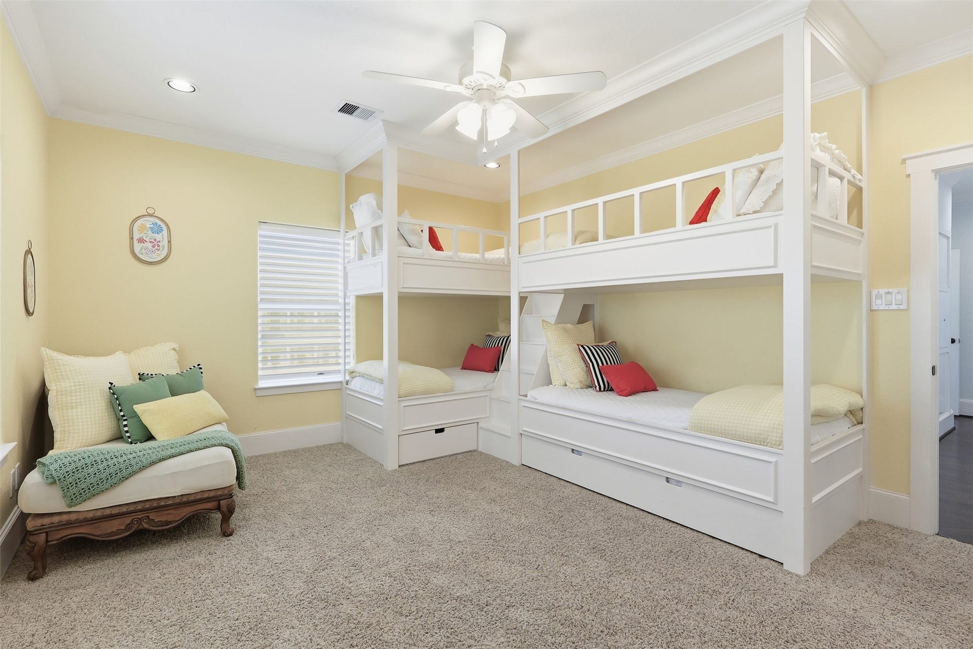 11622 Beachside, Galveston, TX 77554 This bright and cozy bedroom is designed with twin bunk beds, offering two twin XLs, two twins, a pull-out trundle, and even a sofa, while still leaving plenty of room to play!