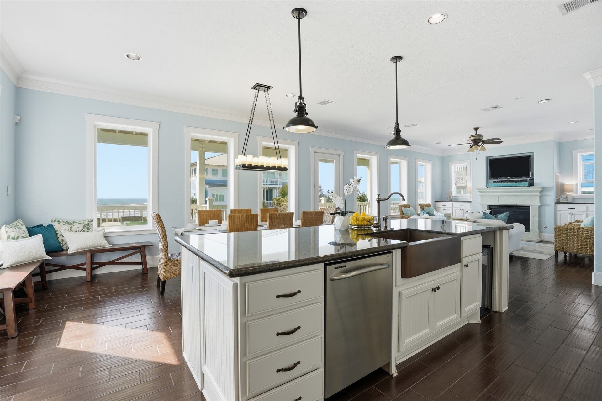 11622 Beachside, Galveston, TX 77554 This open-concept kitchen and living area has tons of natural light.