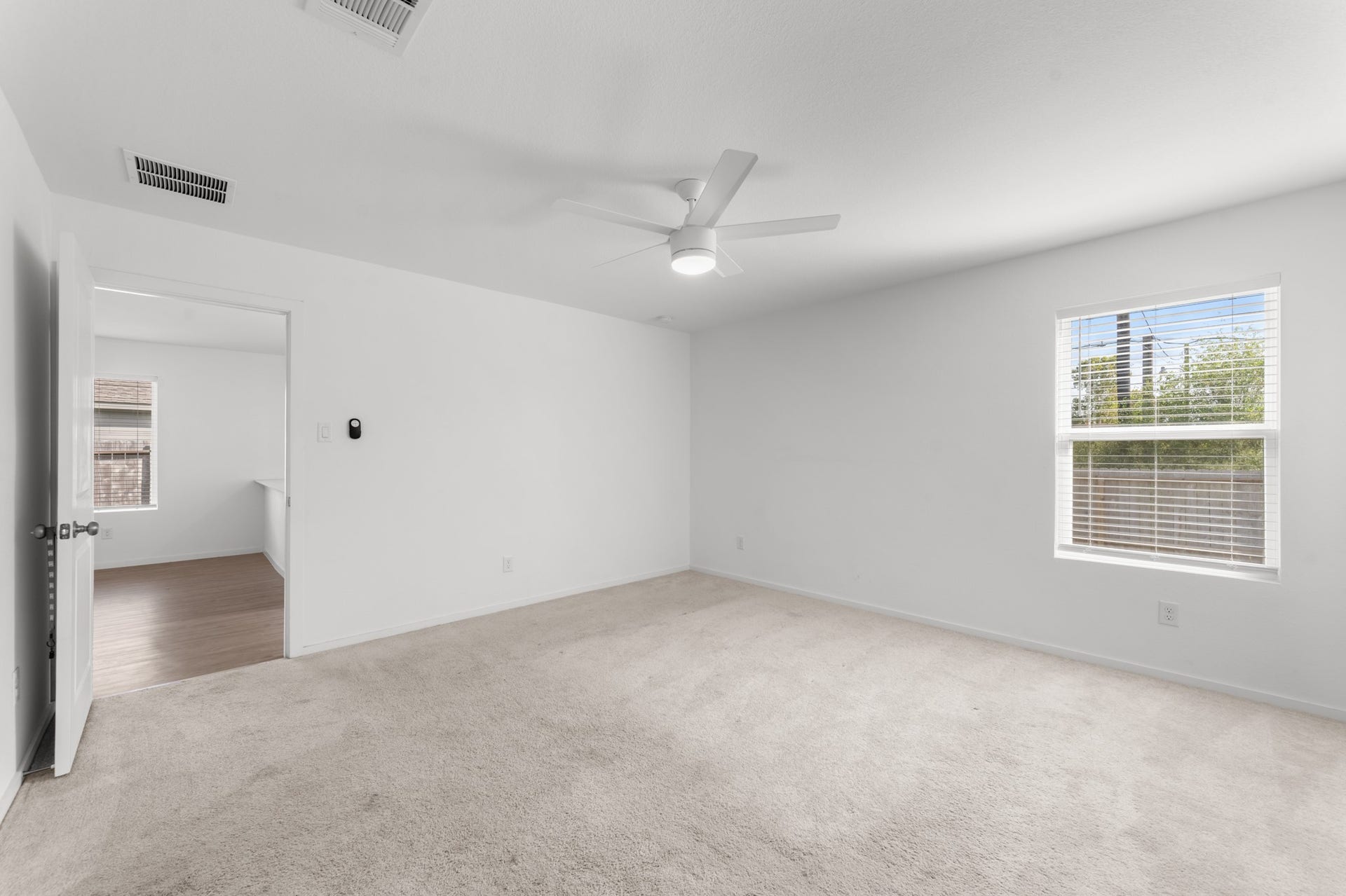 204 Houston Avenue, Angleton, TX 77515 204 Houston Avenue, Angleton, TX 77515