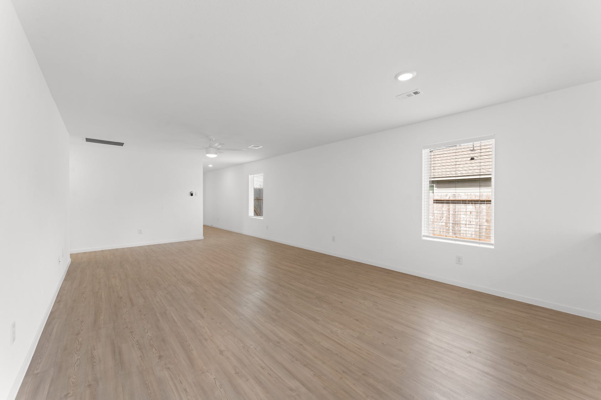 204 Houston Avenue, Angleton, TX 77515 204 Houston Avenue, Angleton, TX 77515