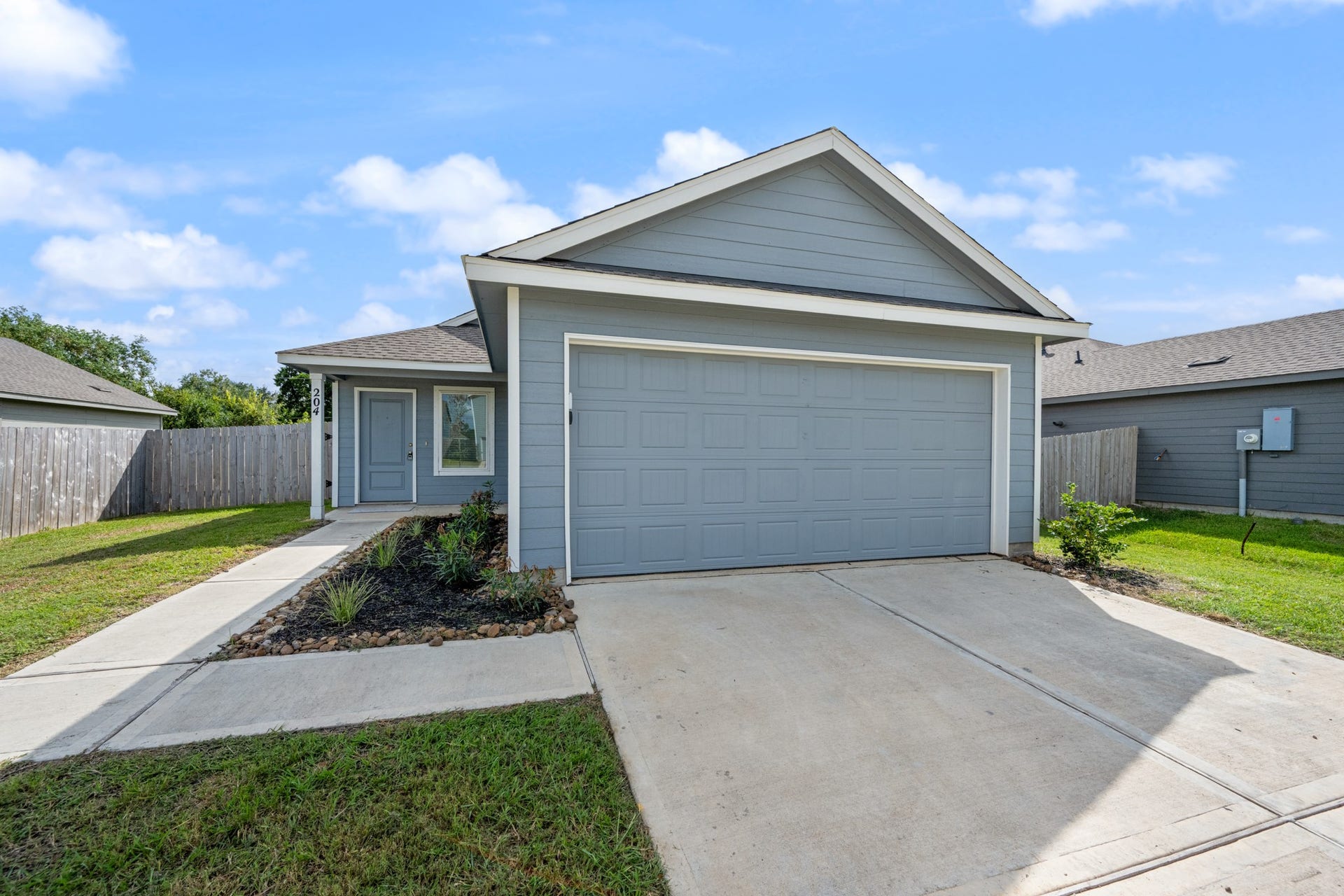 204 Houston Avenue, Angleton, TX 77515 204 Houston Avenue, Angleton, TX 77515