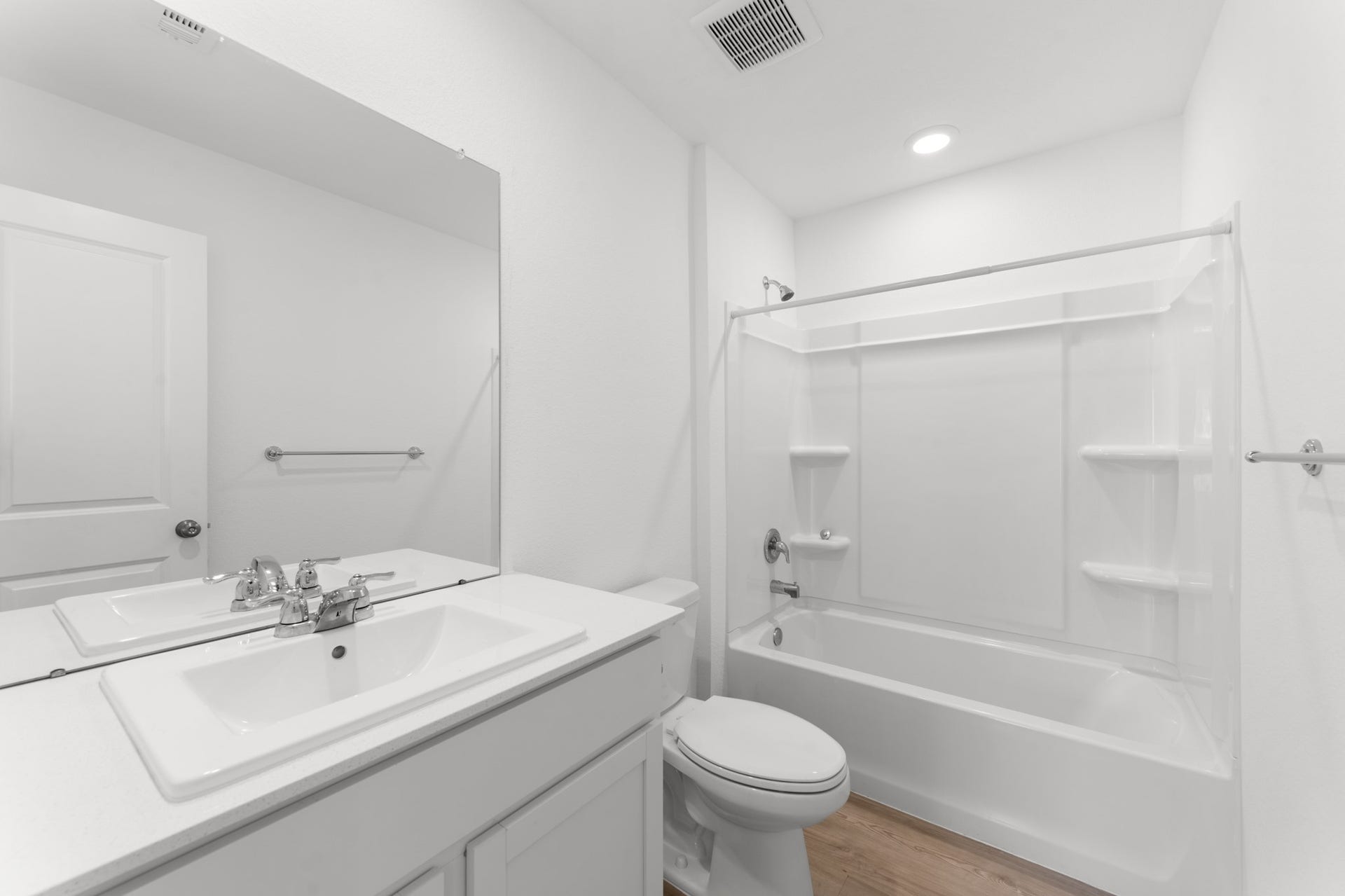 204 Houston Avenue, Angleton, TX 77515 204 Houston Avenue, Angleton, TX 77515