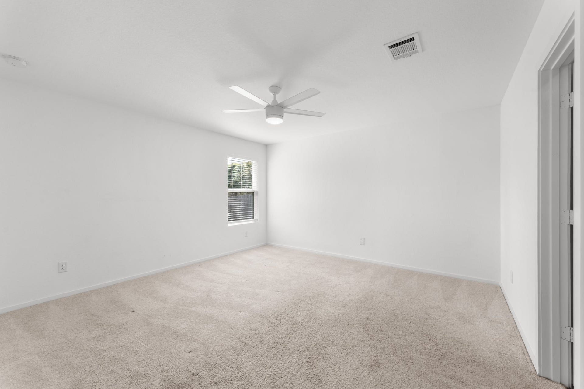 204 Houston Avenue, Angleton, TX 77515 204 Houston Avenue, Angleton, TX 77515