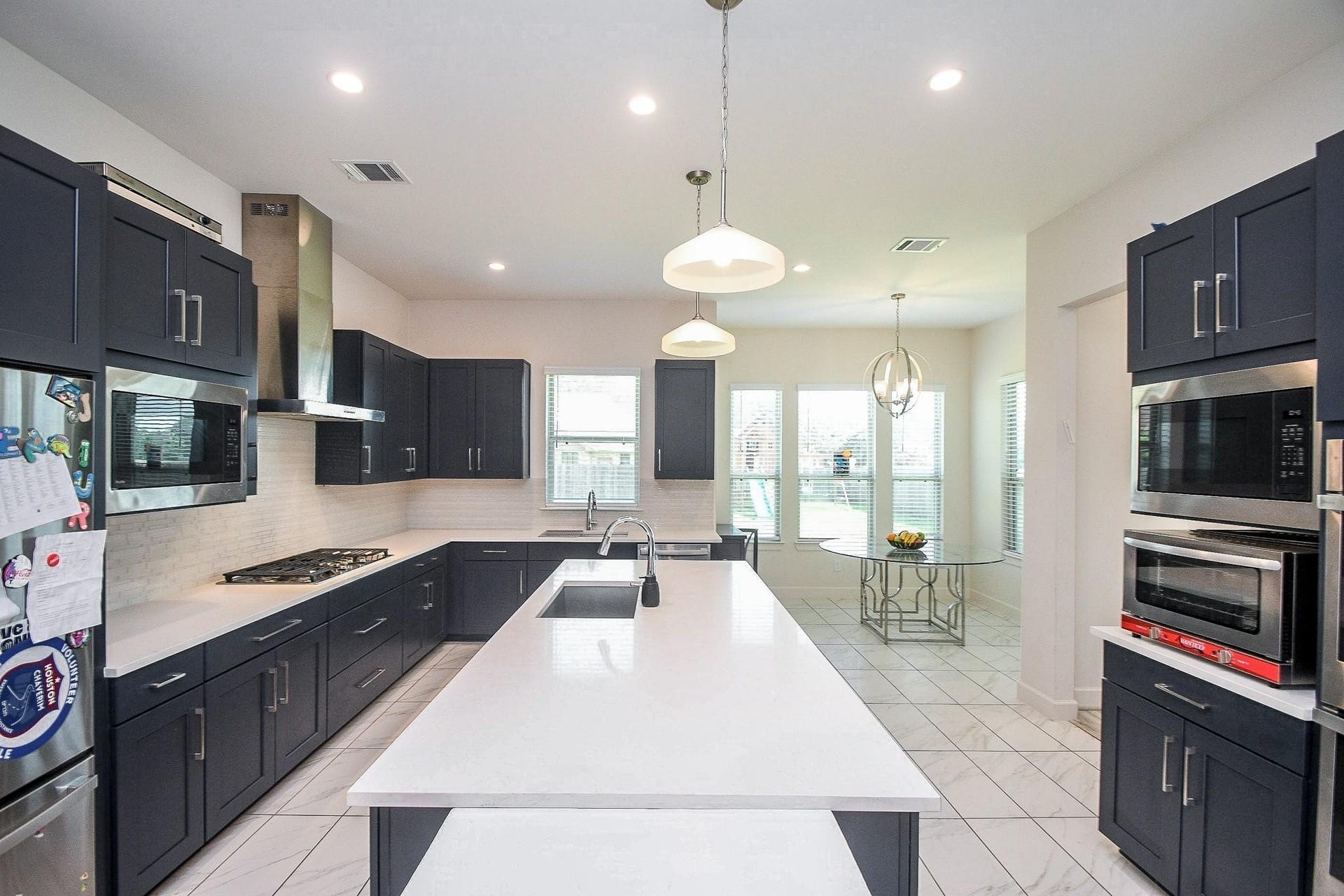 7906 Hopewell Ln, Houston, TX 77071 7906 Hopewell Ln, Houston, TX 77071