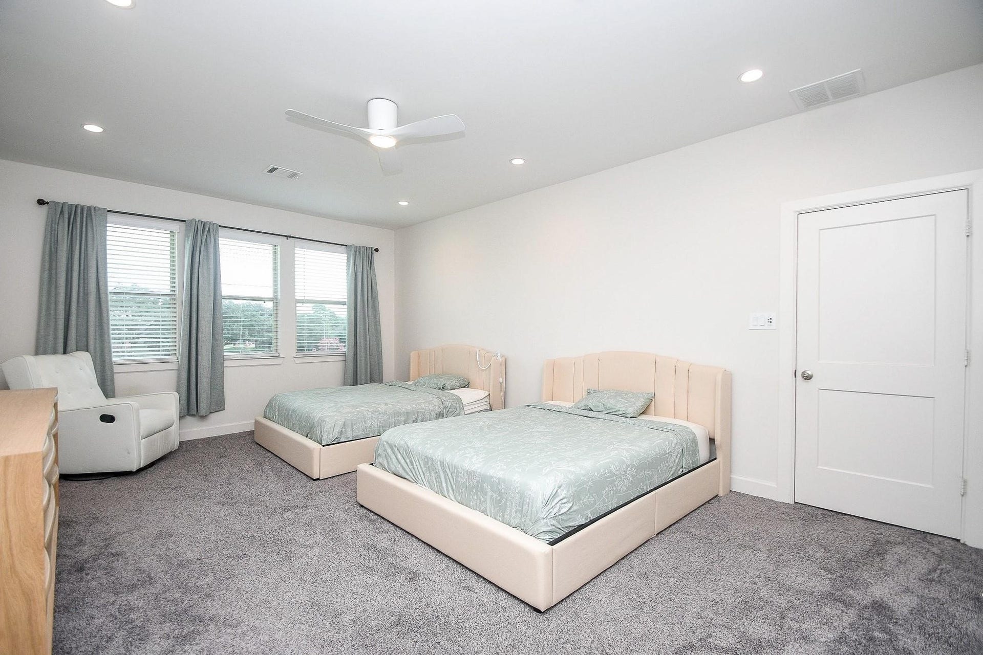 7906 Hopewell Ln, Houston, TX 77071 7906 Hopewell Ln, Houston, TX 77071