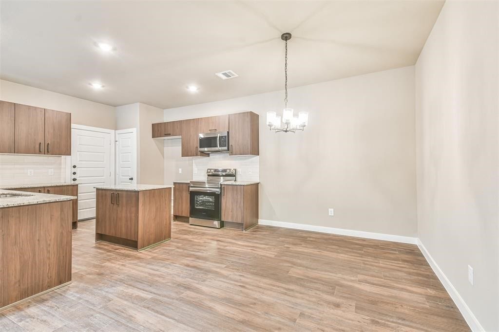 25536 Starling Lane, Magnolia, TX 77354 25536 Starling Lane, Magnolia, TX 77354