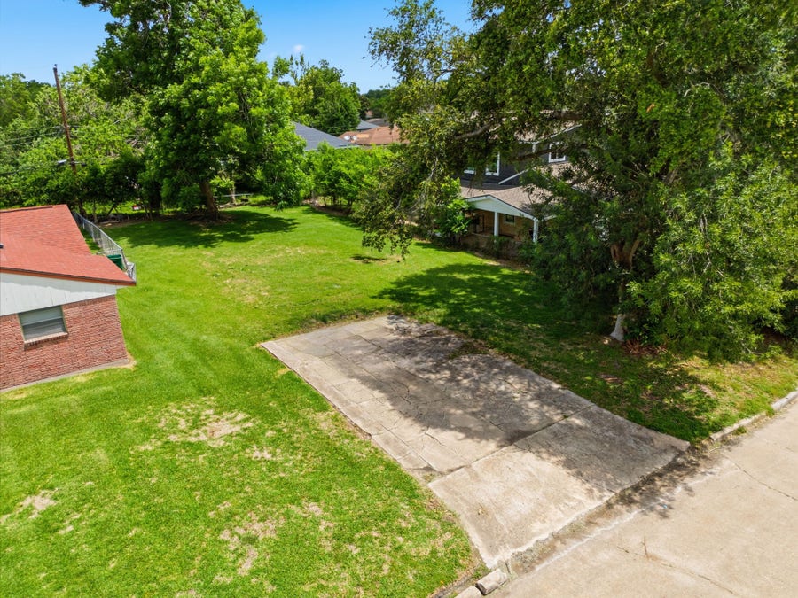 Property photo for 3031 Hartsville Road, Houston, TX