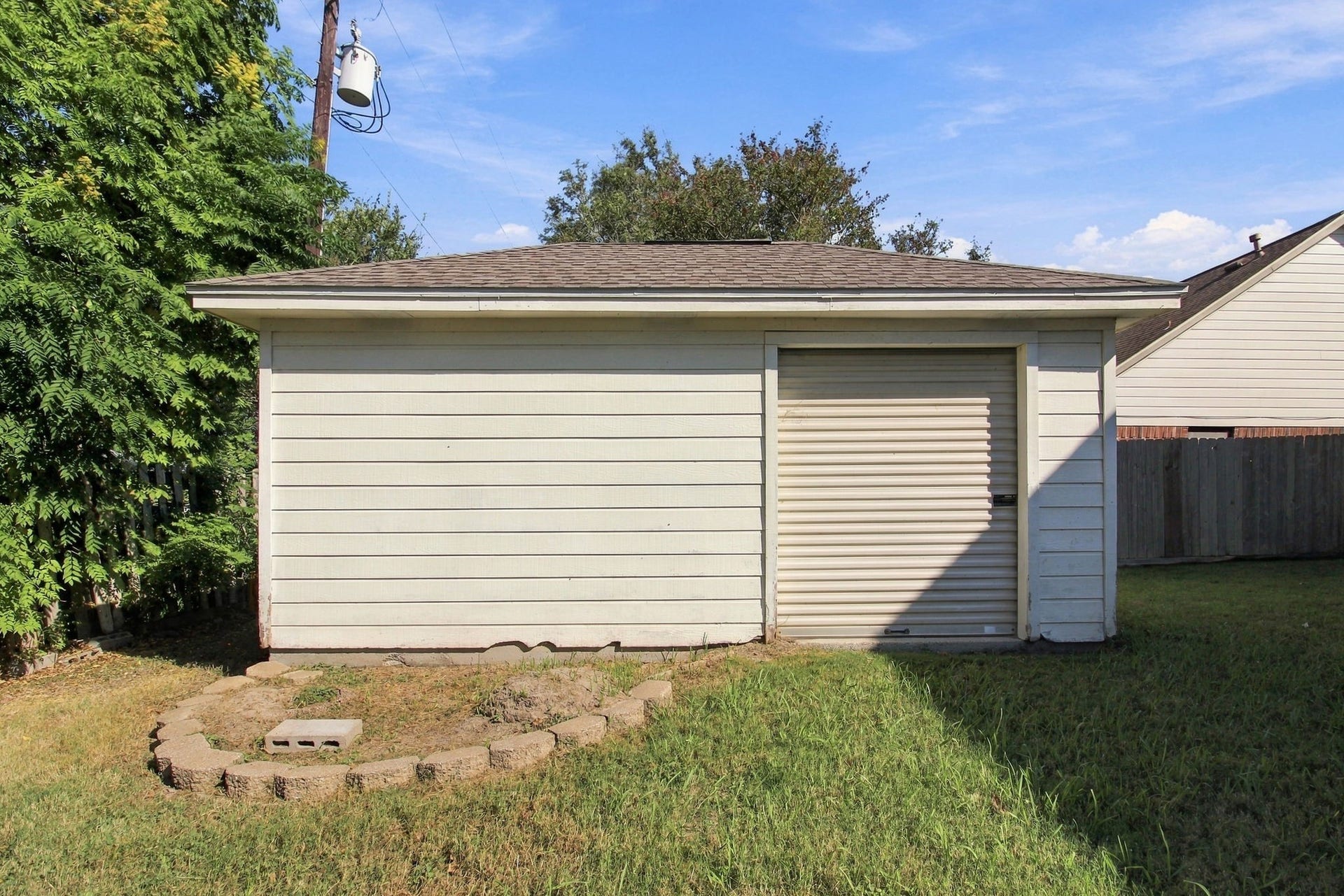 2519 15th Street N, Texas City, TX 77590 2519 15th Street N, Texas City, TX 77590