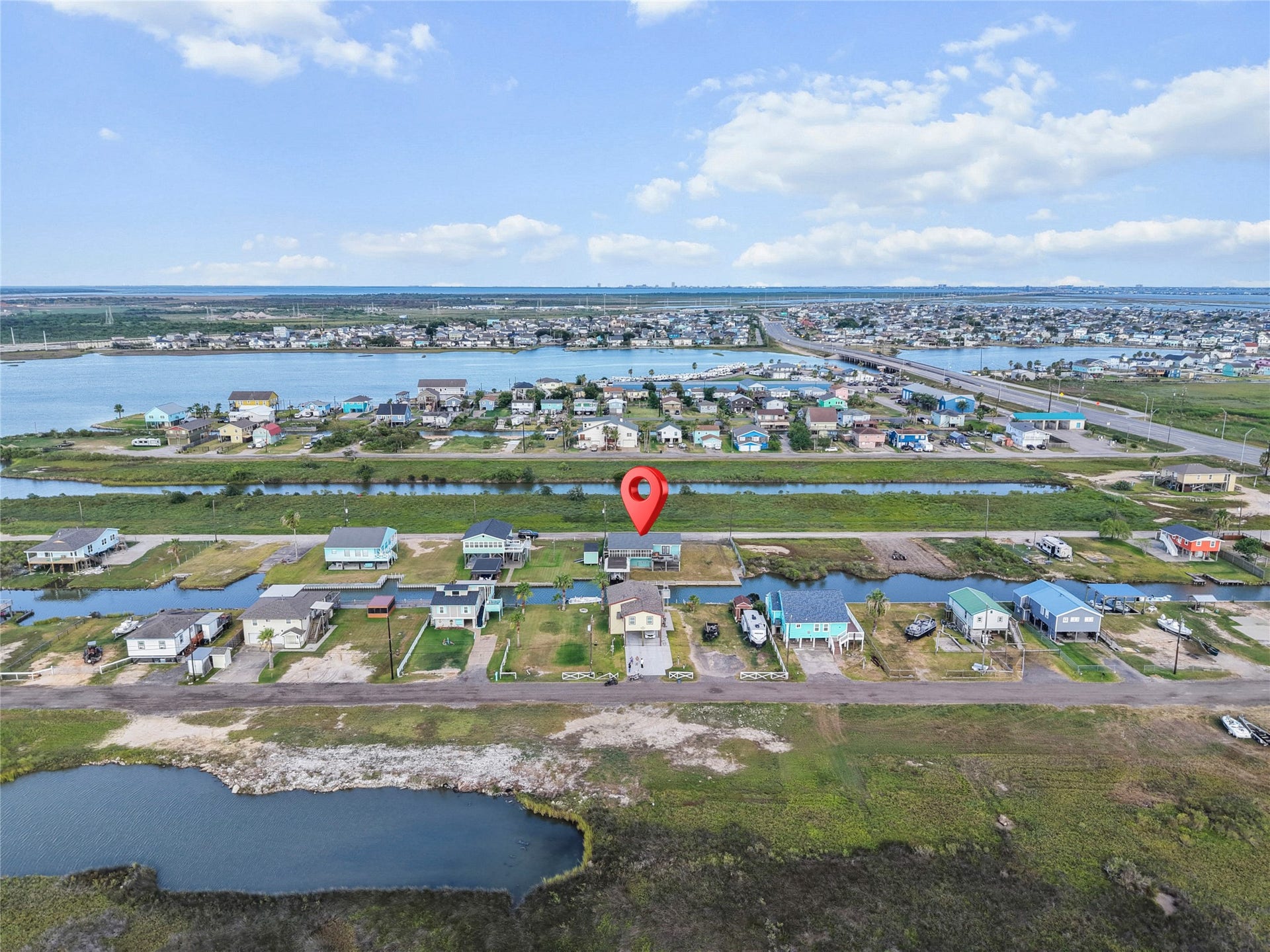 7108 E Hunter Drive, Hitchcock, TX 77563 7108 E Hunter Drive, Hitchcock, TX 77563