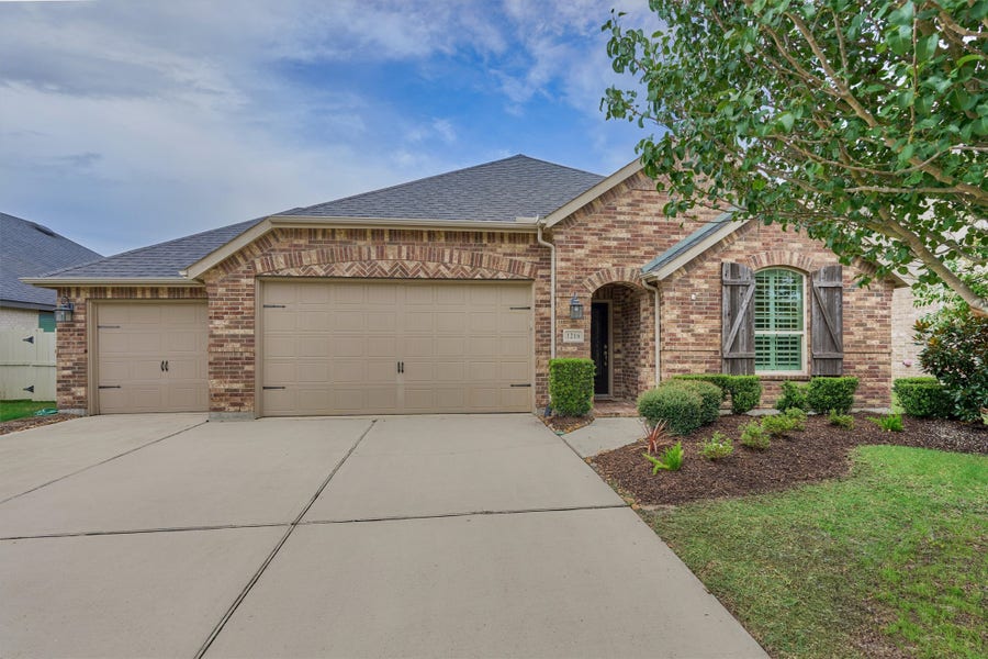 Property photo for 1216 Night Owl Court, Conroe, TX